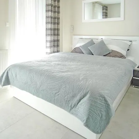 Marina 11 - Z Prywatnym Miejscem Parkingowym W Podziemnym Garazu * Iława